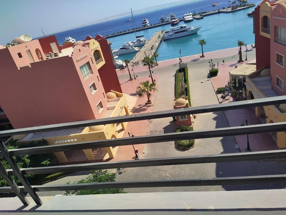 With Breathtaking 's View With 2 Bedrooms Apartment